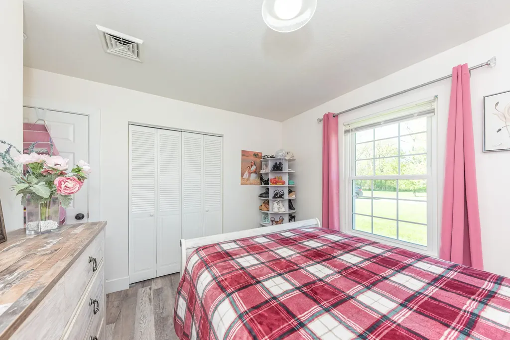 12199 N Meridian Road Henrietta Township MI 49272