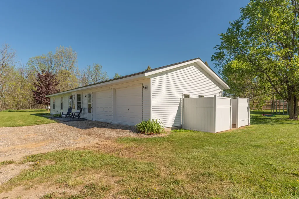 12199 N Meridian Road Henrietta Township MI 49272
