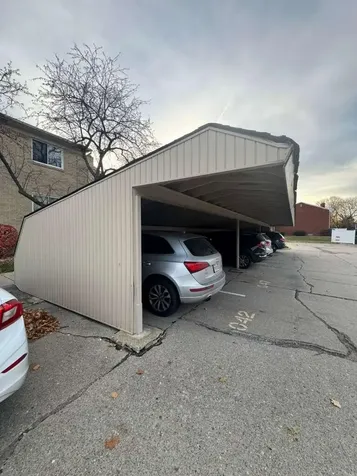 37102 Aberdeen Drive Sterling Heights City MI 48312