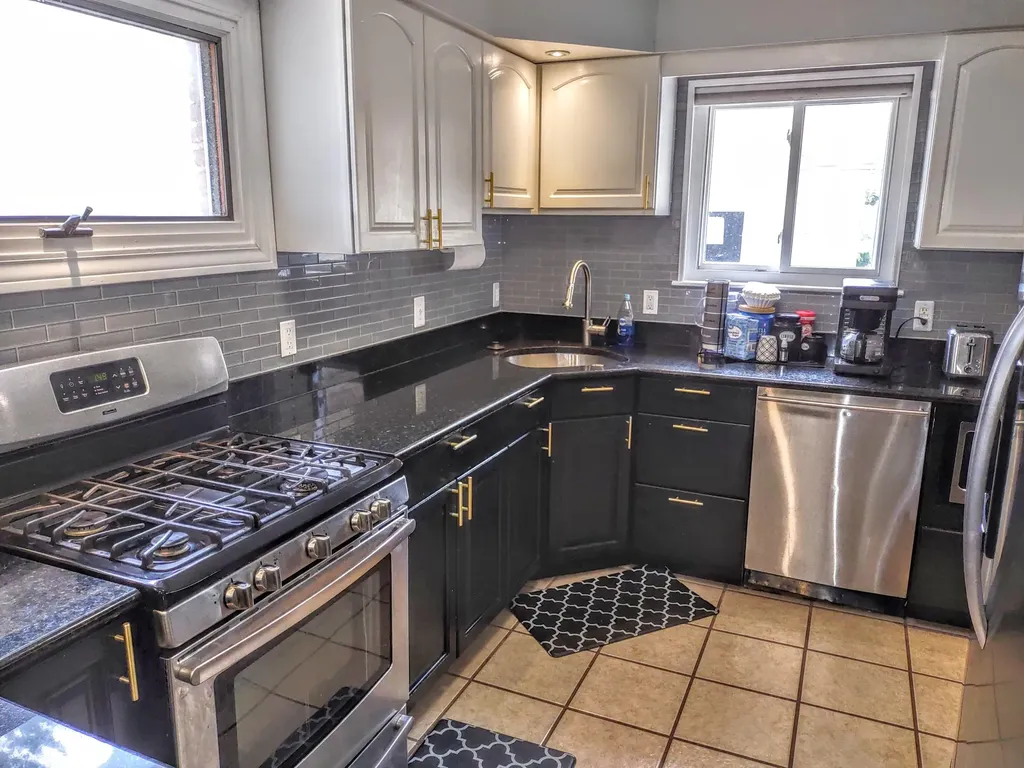 2410 Middlefield Road Trenton City MI 48183