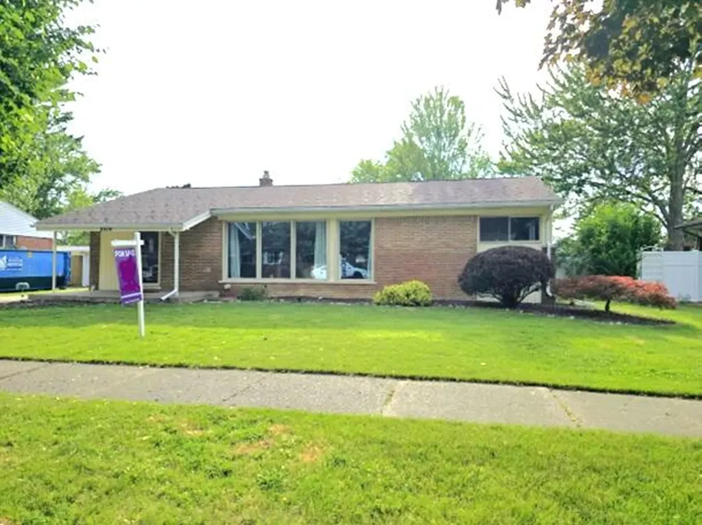 2410 Middlefield Road Trenton City MI 48183