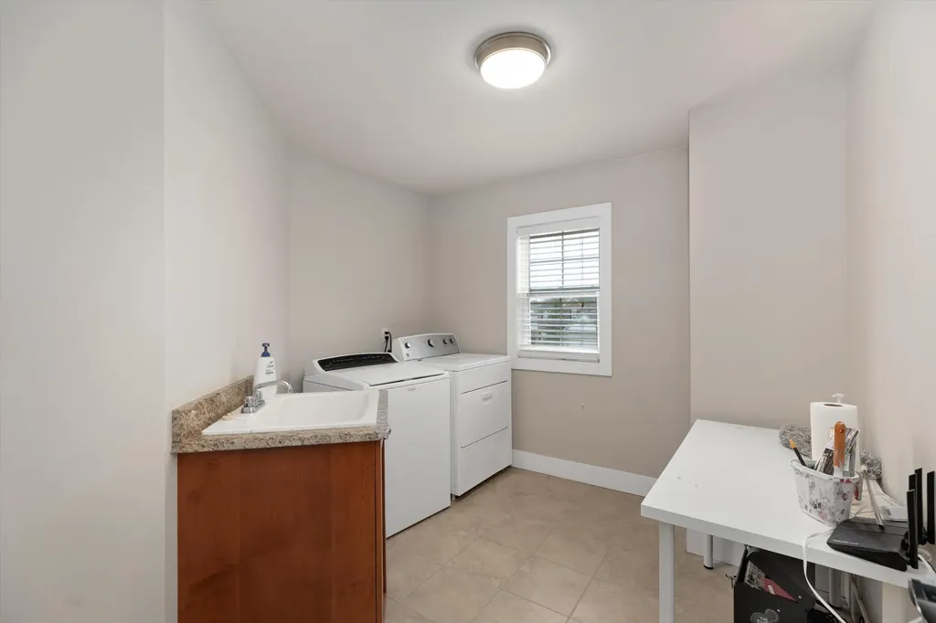 4790 Catalina Drive Oakland Charter Township MI 48359
