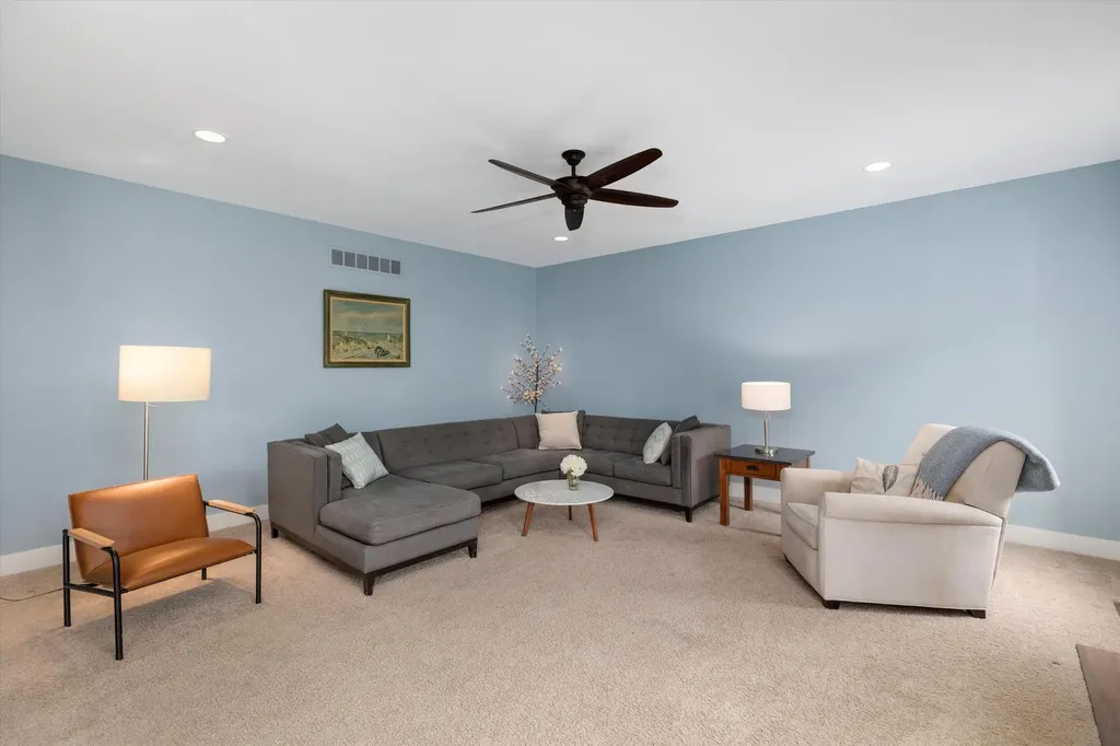 4790 Catalina Drive Oakland Charter Township MI 48359