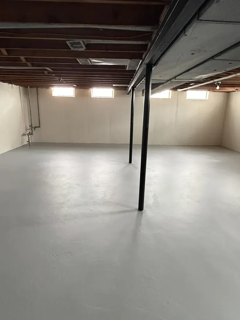 14165 Alexander Livonia City MI 48154