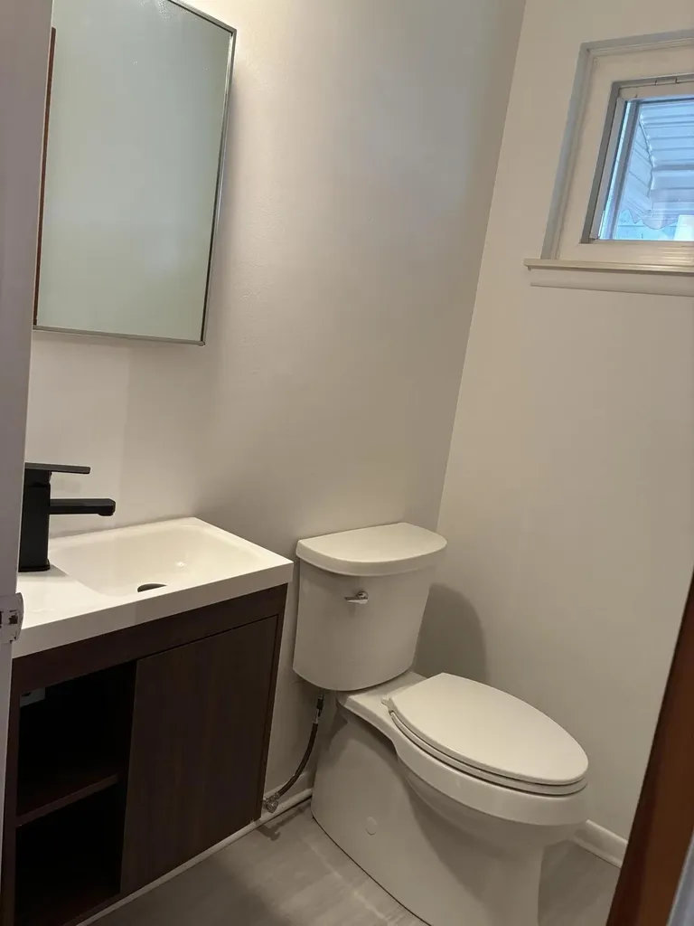 14165 Alexander Livonia City MI 48154