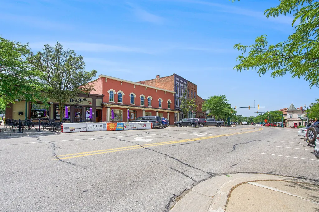 610 Boardwalk Lane Dexter City MI 48130