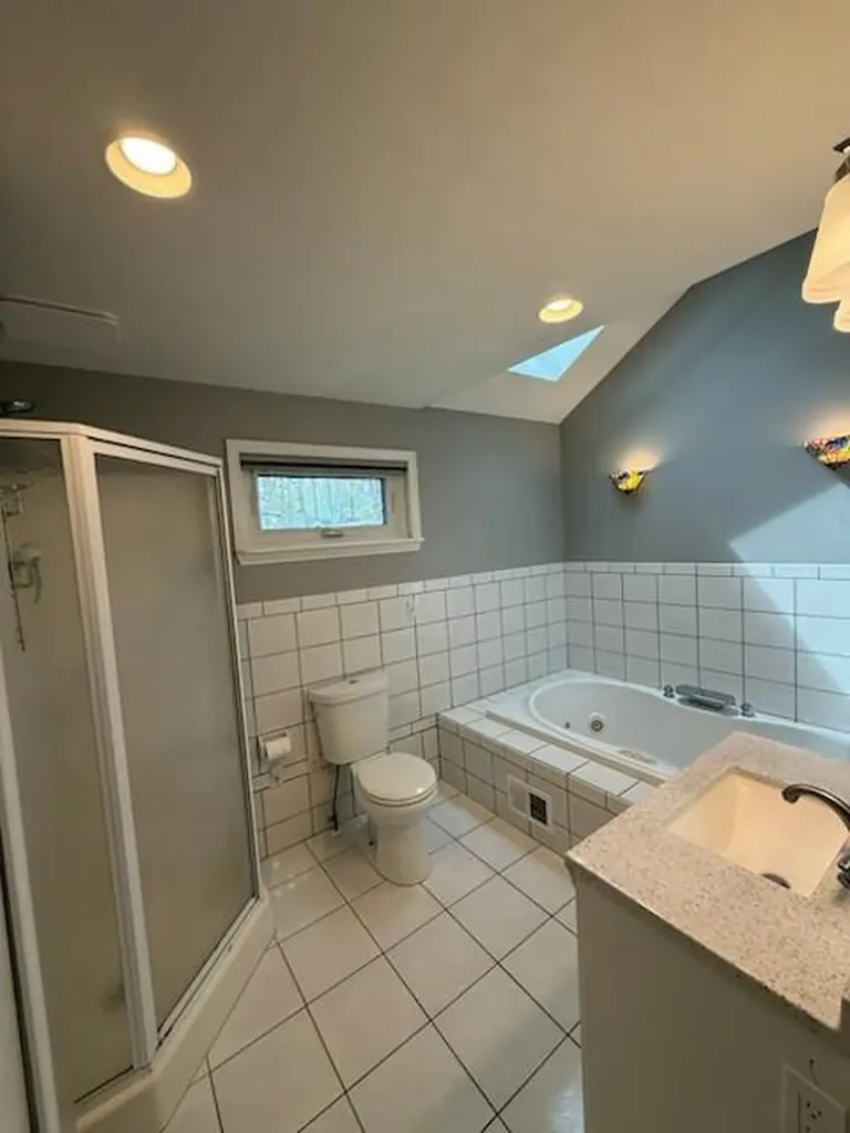 3793 Noble Genoa Township MI 48116