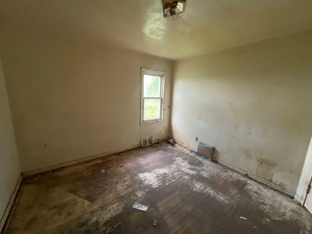 7839 Clayburn Street Detroit City MI 48228