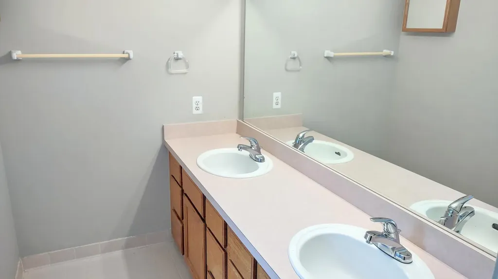 7023 Foxcreek Drive Canton Charter Township MI 48187