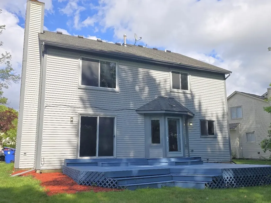 7023 Foxcreek Drive Canton Charter Township MI 48187