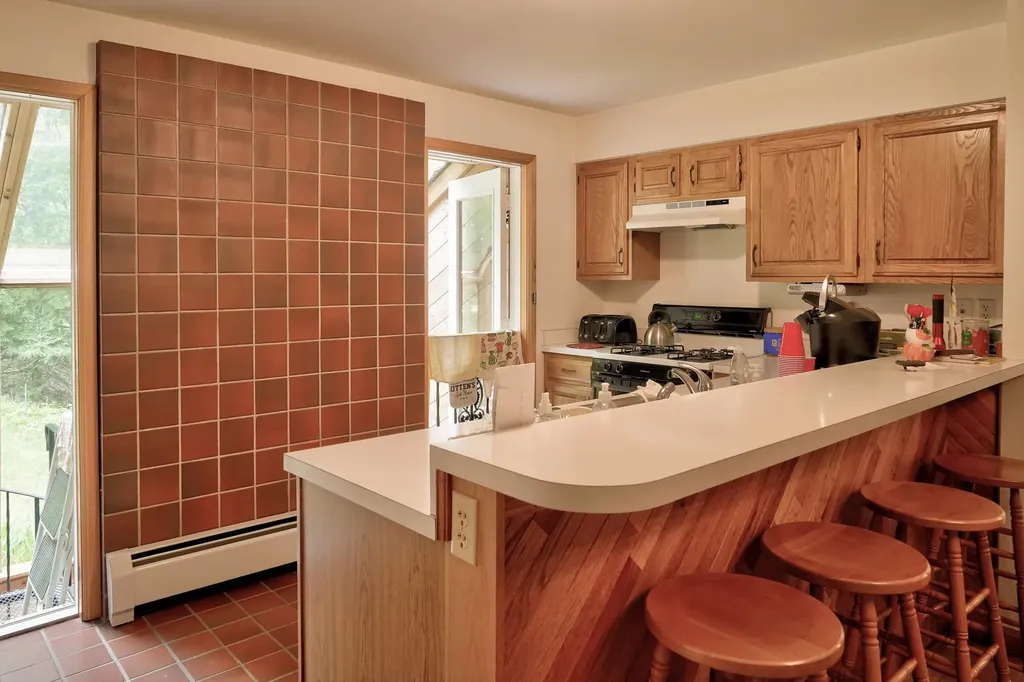 3929 Bay Valley Drive Unknown City MI 49690