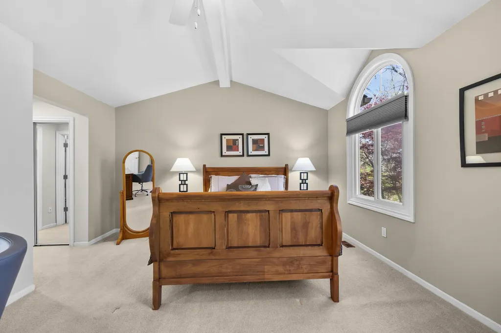2119 Rochelle Park Drive Rochester Hills City MI 48309