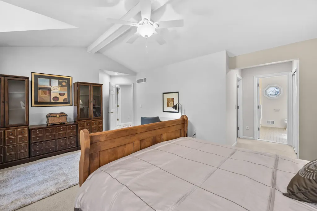2119 Rochelle Park Drive Rochester Hills City MI 48309