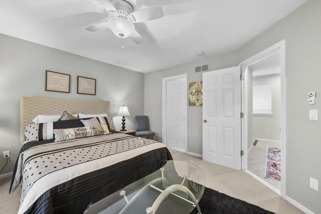 2119 Rochelle Park Drive Rochester Hills City MI 48309