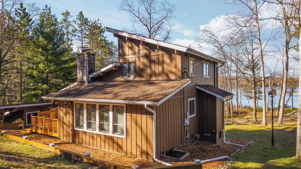 8838 Lakeshore Trail Montmorency Township MI 49709