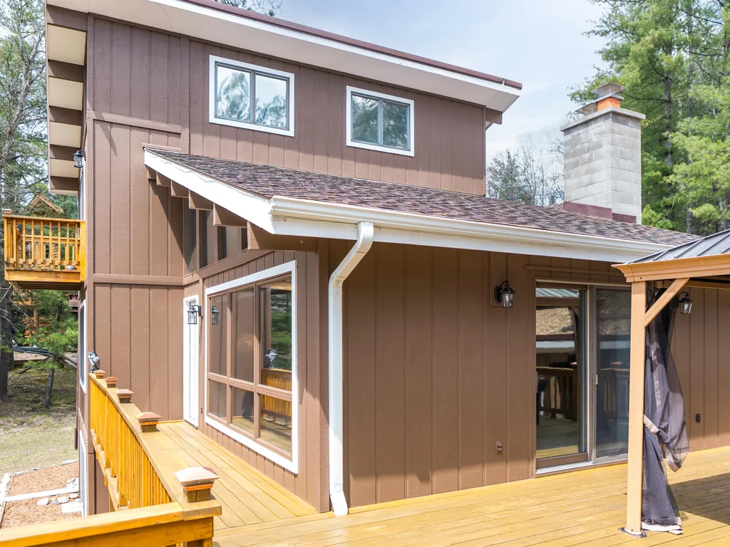8838 Lakeshore Trail Montmorency Township MI 49709