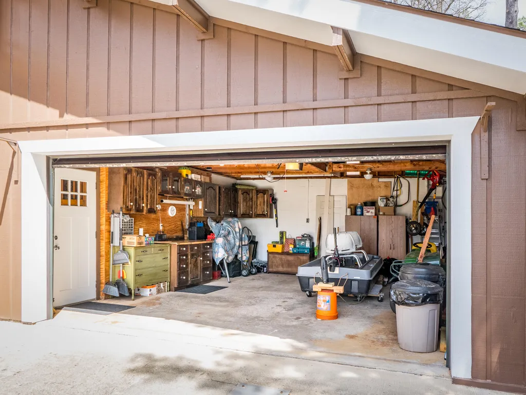 8838 Lakeshore Trail Montmorency Township MI 49709