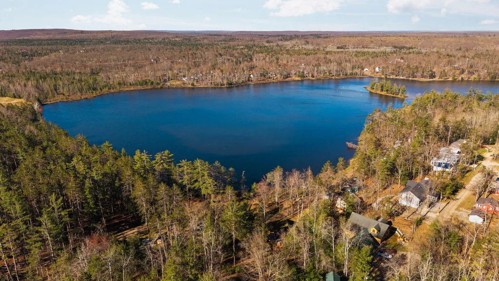 8838 Lakeshore Trail Montmorency Township MI 49709