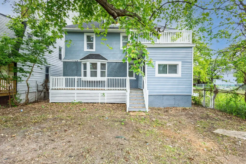 120 Woodland Street Detroit City MI 48202