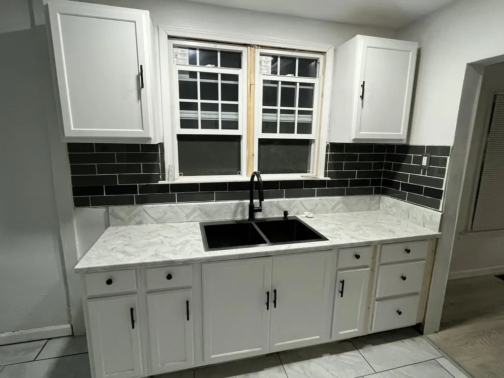 15111 Freeland Street Detroit City MI 48227