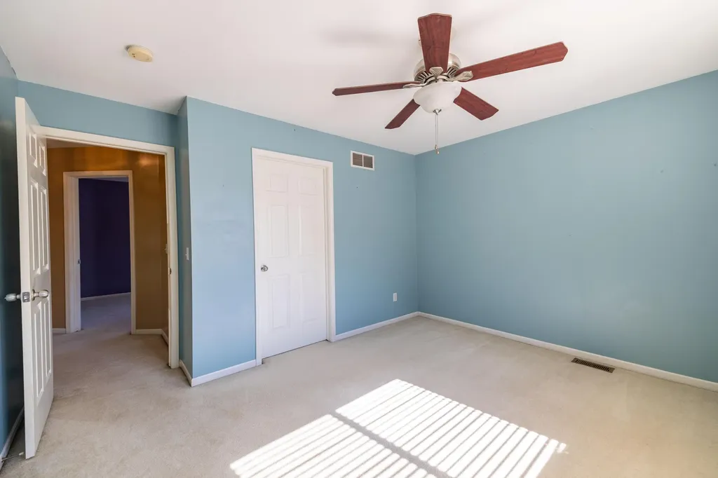 22006 Cherrywood Road Woodhaven City MI 48183