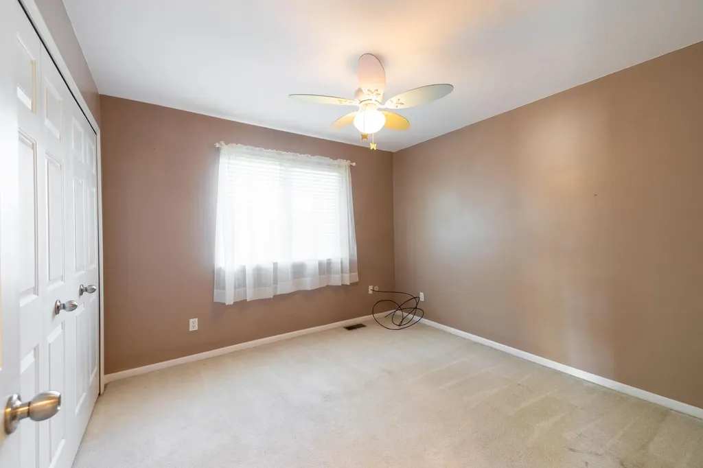 22006 Cherrywood Road Woodhaven City MI 48183