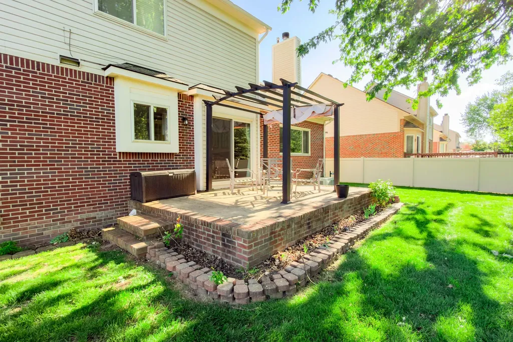 22006 Cherrywood Road Woodhaven City MI 48183