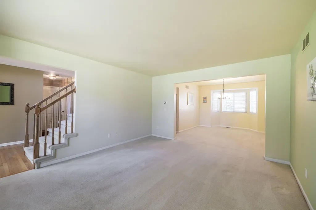 22006 Cherrywood Road Woodhaven City MI 48183