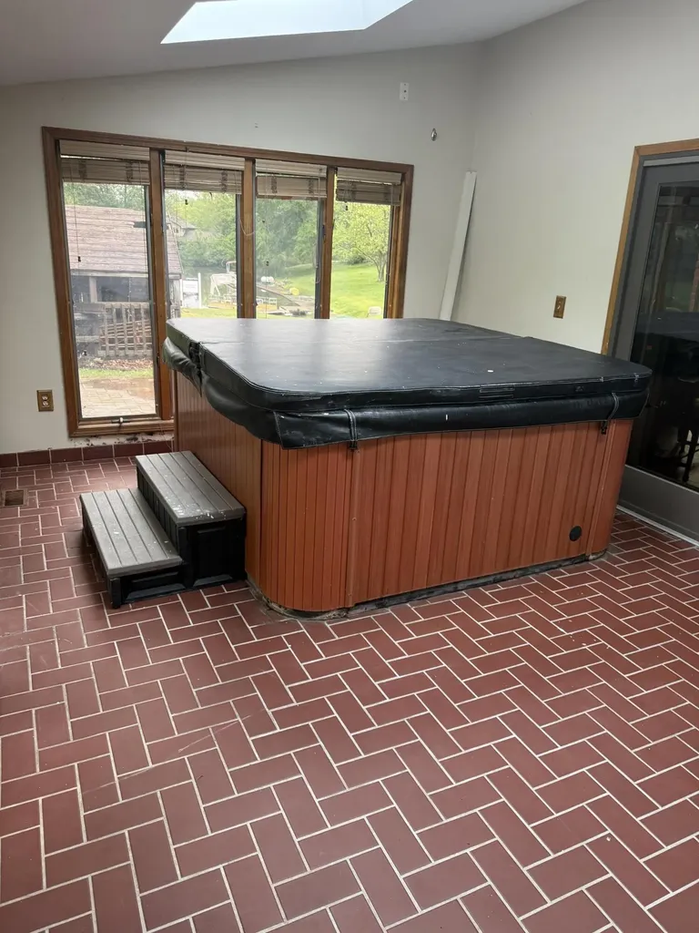 6079 Venice Drive Commerce Charter Township MI 48382