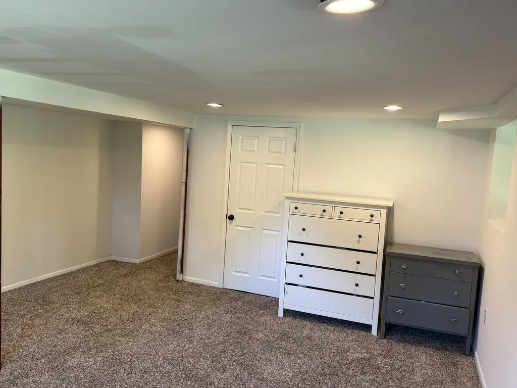 6079 Venice Drive Commerce Charter Township MI 48382