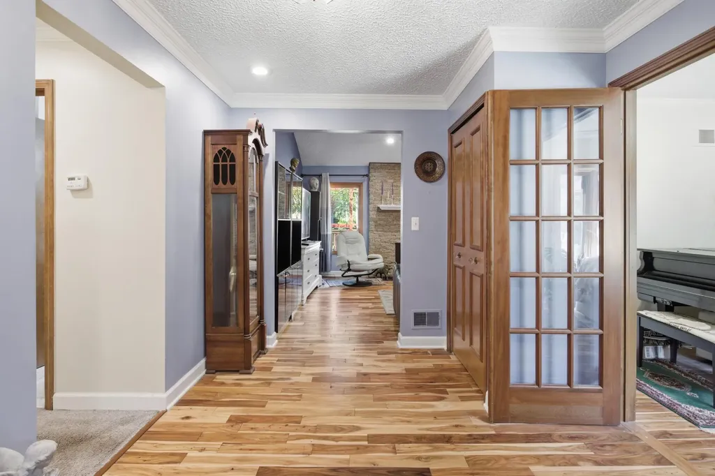 48797 Lansdowne Court Shelby Charter Township MI 48317