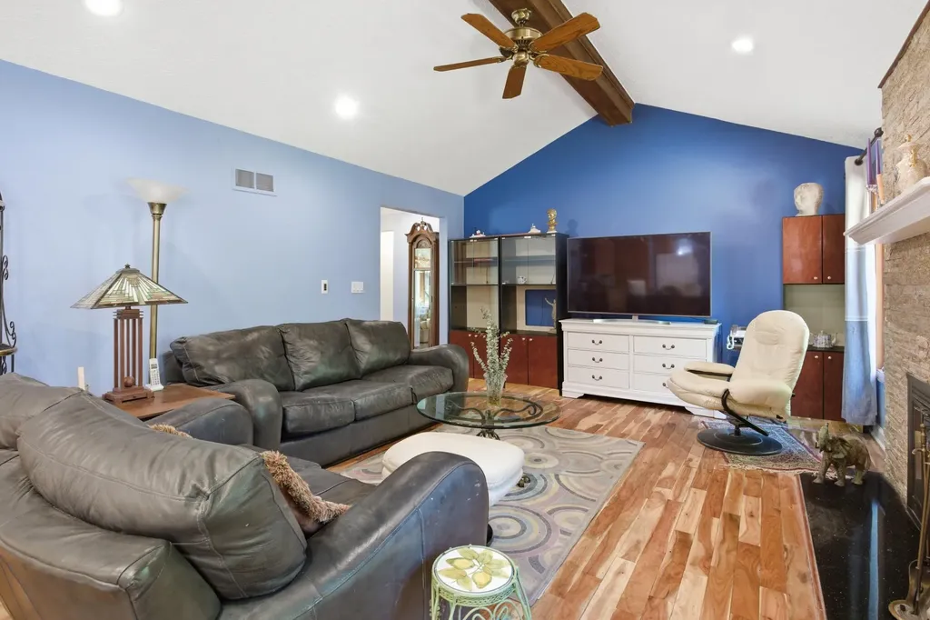 48797 Lansdowne Court Shelby Charter Township MI 48317