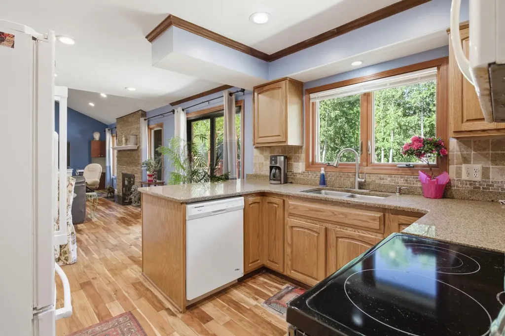 48797 Lansdowne Court Shelby Charter Township MI 48317