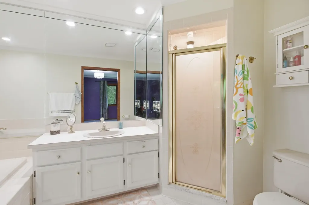 48797 Lansdowne Court Shelby Charter Township MI 48317