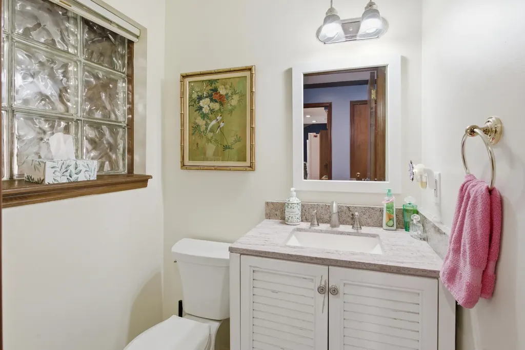 48797 Lansdowne Court Shelby Charter Township MI 48317