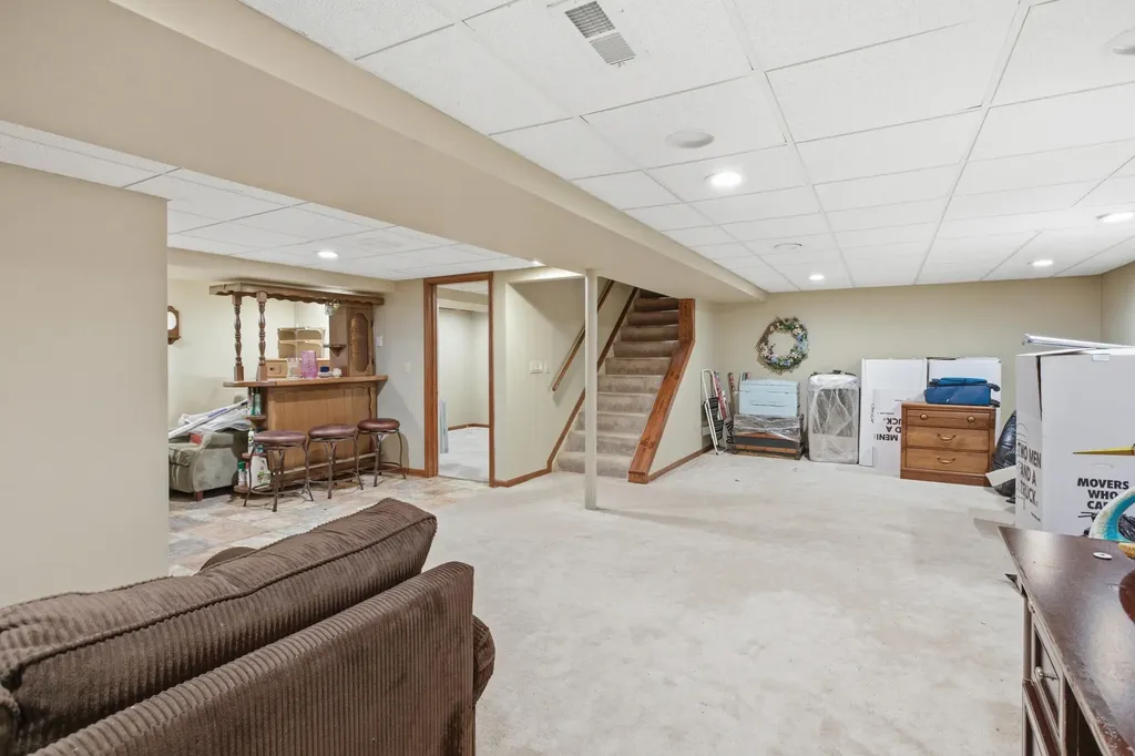 48797 Lansdowne Court Shelby Charter Township MI 48317