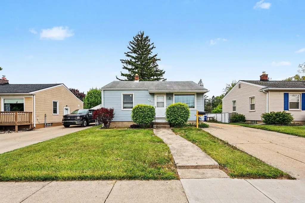 17241 Beech Daly Road Redford Charter Township MI 48240