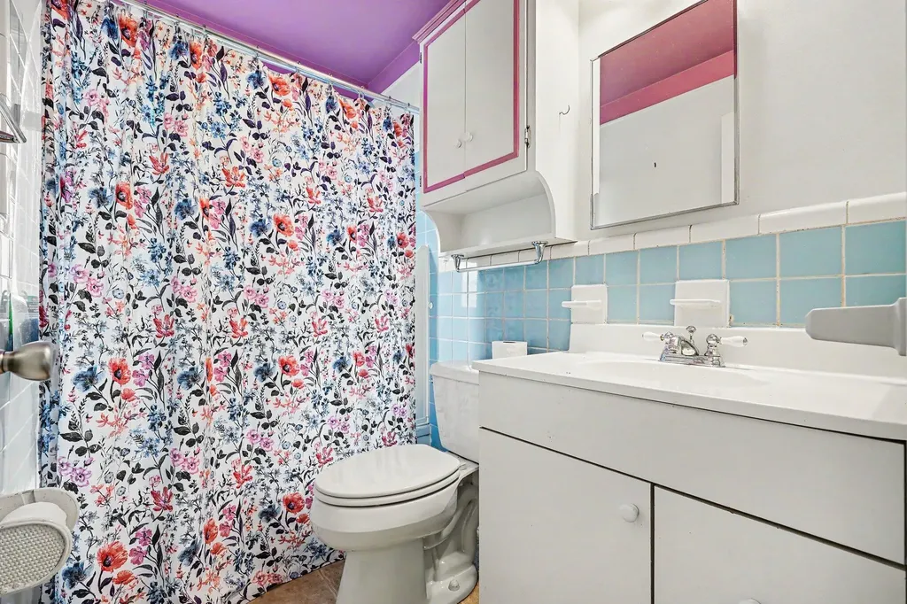 17241 Beech Daly Road Redford Charter Township MI 48240