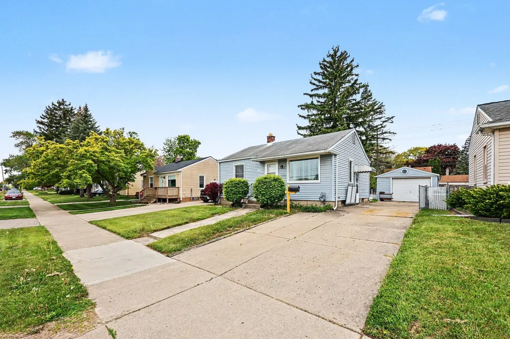 17241 Beech Daly Road Redford Charter Township MI 48240