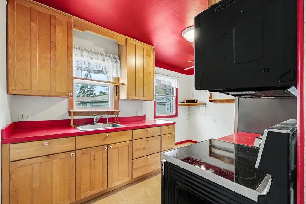 17241 Beech Daly Road Redford Charter Township MI 48240