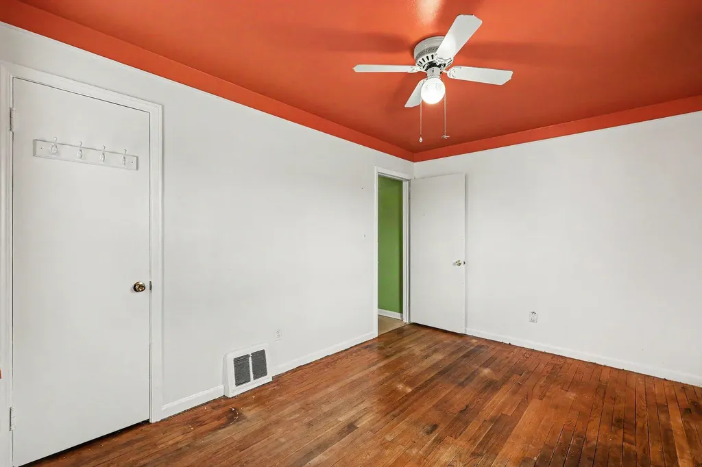 17241 Beech Daly Road Redford Charter Township MI 48240