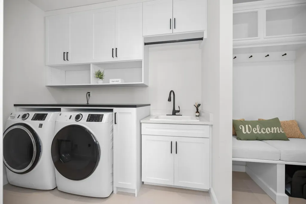 3247 Brackley Drive Ann Arbor City MI 48105