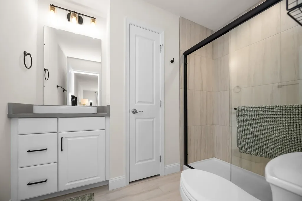 3247 Brackley Drive Ann Arbor City MI 48105