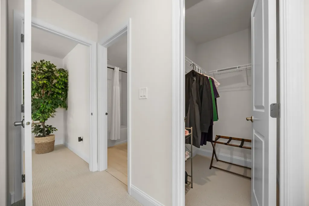 3247 Brackley Drive Ann Arbor City MI 48105