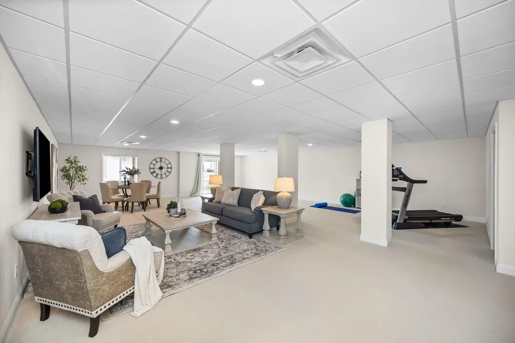 3247 Brackley Drive Ann Arbor City MI 48105