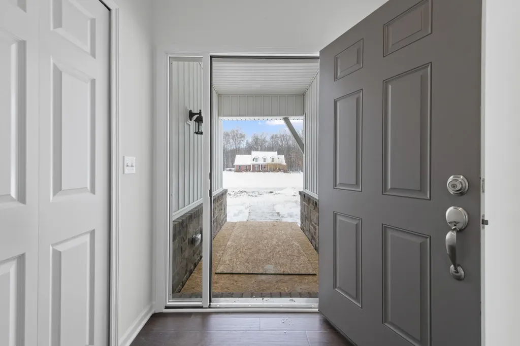 28510 Coyote Court Lyon Charter Township MI 48165