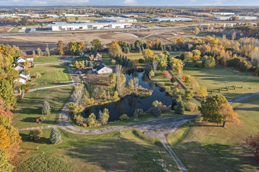 28510 Coyote Court Lyon Charter Township MI 48165