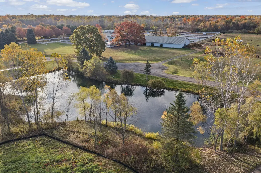 28510 Coyote Court Lyon Charter Township MI 48165