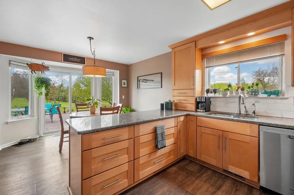 9001 N Pheasant Ridge York Charter Township MI 48176