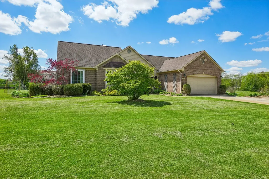 9001 N Pheasant Ridge York Charter Township MI 48176